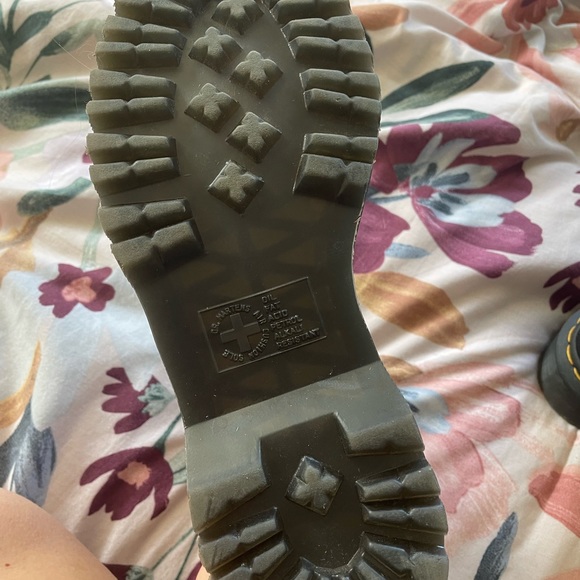 Dr Martens. Size US 8 - EU 39 - Picture 2 of 5